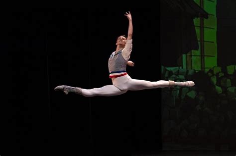 Julian Mackay To Join San Francisco Ballet As A Principal