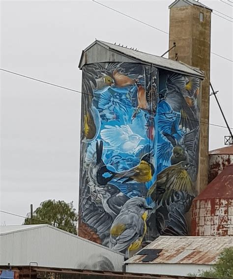 Mutoa Silo Art