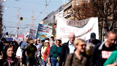 Suedia Zeci De Mii De Oameni Au Protestat Mpotriva Ader Rii La Nato