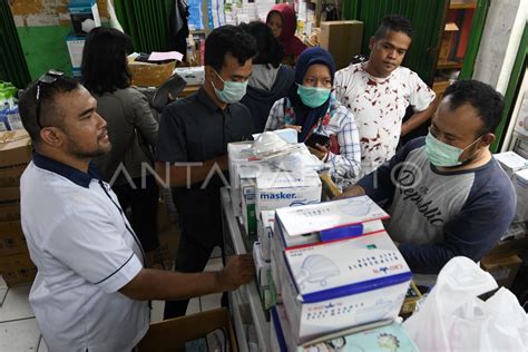 Harga Masker Melonjak Antara Foto