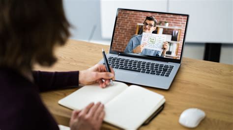 Comment se former en ligne