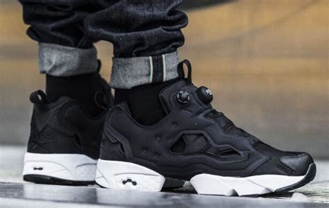 Кроссовки Reebok Insta Pump Fury OG "Black/White" купить в TEMPOSHOP.