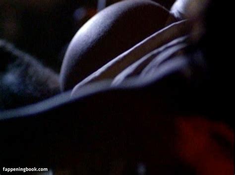Kari Wuhrer Nude OnlyFans Leaks Fappening Page 2 FappeningBook