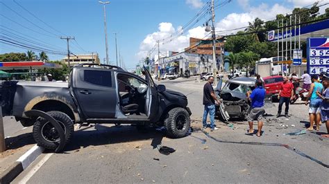 Jornal Correio Lauro De Freitas Idoso Morre Em Acidente Quatro