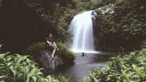 Objek Wisata Curug Meber Tasikmalaya Air Terjun Memesona Di Tengah