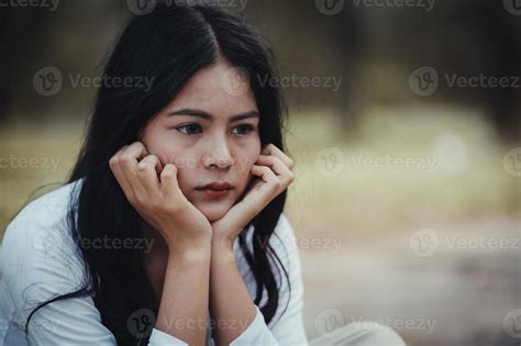 Beautiful Thai Woman Very Sad From Unrequited Love She Rethink And