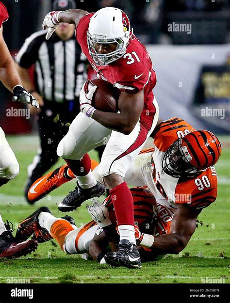 Arizona Cardinals Running Back David Johnson 31 Breaks Free Past