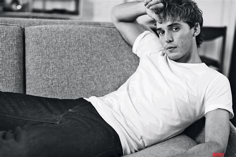 Meet Sam Claflin, The Hunger Games' New Hearthrob | Teen Vogue