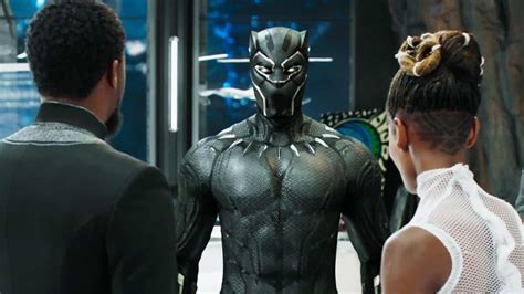 The Black Panther Suit Is More High Tech Than The Iron Man Armor!!!