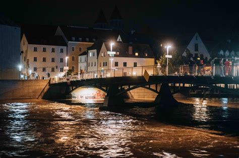 Dramatische Hochwasser Lage in Bayern Bilder zeigen Ausmaß