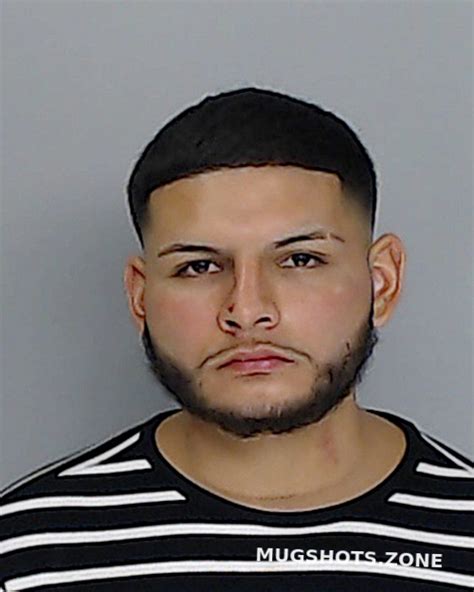 Esquivel Alberto Nueces County Mugshots Zone