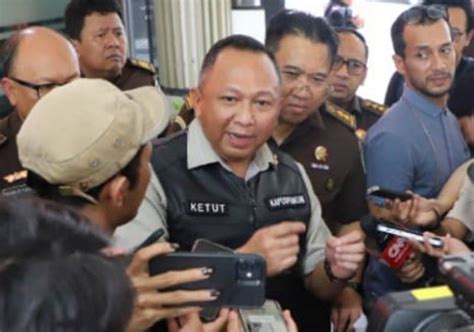 Terima Surat Penetapan Panji Gumilang Tersangka Kejagung Langsung