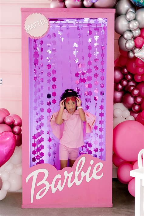 How To Throw The Most Fabulous Barbie Party Bonjour Fête