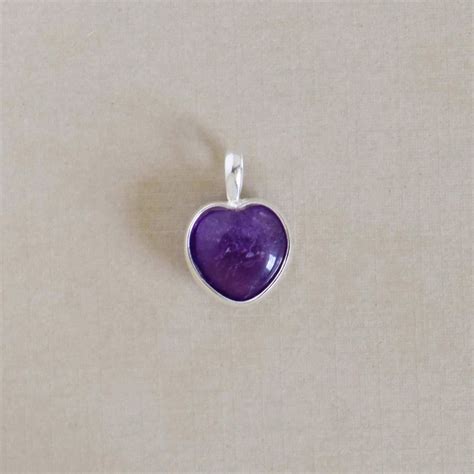 Violet Heart x Amethyst heart shape cabochon cut silver necklace | The ...