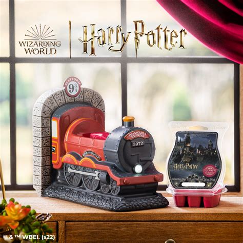 Harry Potter™ Scentsy Collection | Hogwarts, Hedwig, Dobby Shop Now ...