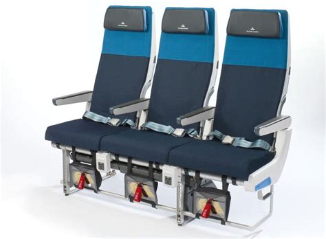 Klm Gives Its Dreamliner Interiors A Dose Of Dutch Design Skift