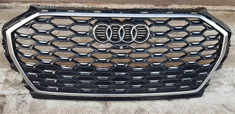 AUDI Q5 II 80F SLINE S LINE LIFT ATRAPA GRILL AUDI 80F853651 za 1500 zł