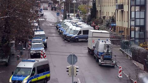 Eritrea Großeinsatz der Polizei in Stuttgart Abschreckung