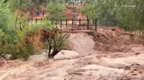 Hundreds Rescued After Flood Near Grand Canyon 1 Missing