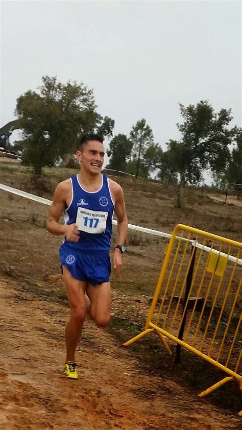 Atletismo Ricardo Dias vence Corta Mato Militar Fase Exército a