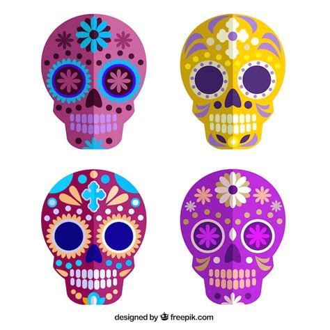 Colorful sugar skulls | Free Vector