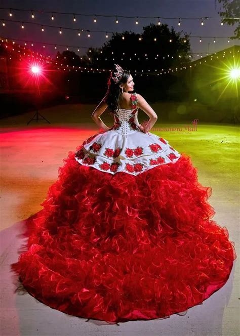 Designing A Red Roses Quinceanera Theme My Perfect Quince Red