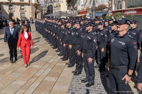 La Creación De La Policía De Barrios Y La Reorganización Y