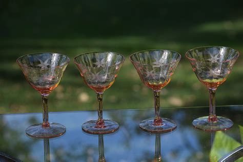 Vintage Etched Pink Depression Glass Cocktail Martini Glasses Set Of 4 Vintage Pink Etched