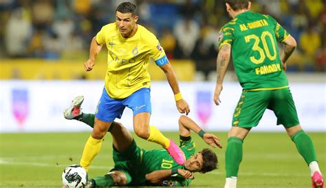 Foto Aksi Ronaldo Saat Jadi Penentu Kemenangan Al Nassr Di Liga