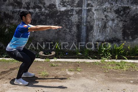 Latihan Fisik Atlet Menembak Jawa Barat Antara Foto