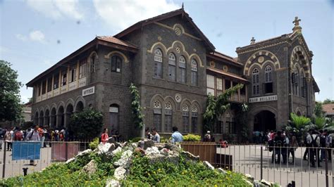 Punes Fergusson College Granted Autonomous University Status In