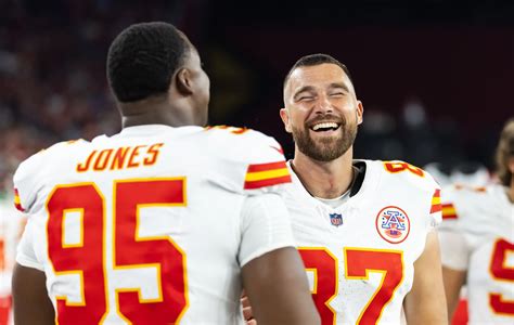 Travis Kelce and Taylor Swift romance sparks intrigue as Chiefs owner