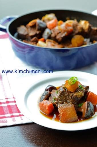 Galbi Jjim (Best Korean Braised Short Ribs) - Kimchimari