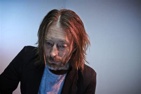 Escucha la nueva canción de Thom Yorke Has ended La Tercera