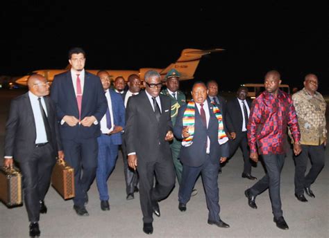 S E Nguema Obiang Mangue Llega A Harare Para Asistir A La Investidura