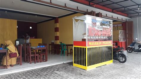 Rumah Makan Padang Mutiara Minang Asli Restaurant Tamanmartani