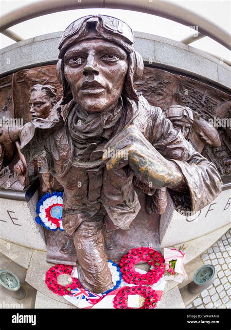 Battle Of Britain Monument Victoria Embankment London Commemorates