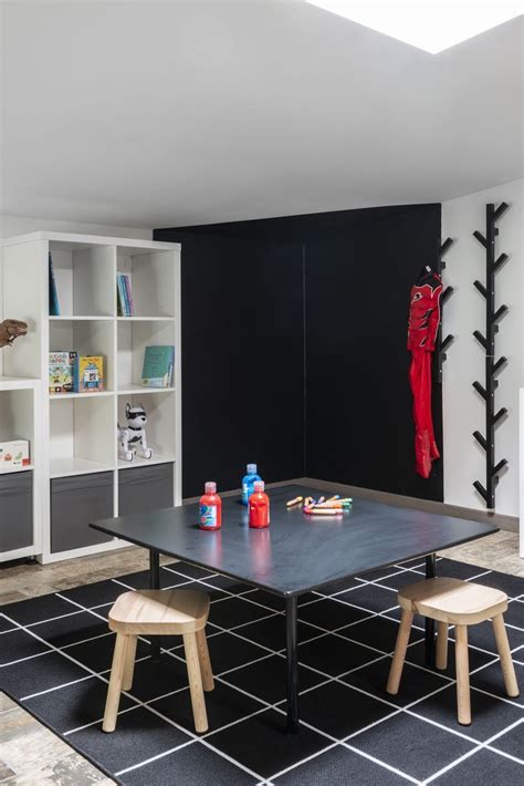 Interior Re Looking Di Spazio Giochi Con Mobili Ikea Scaffali Kallax