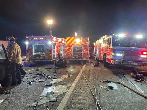 Update Five People Hospitalized After Two Vehicle Crash With Entrapment On I 81 In Botetourt