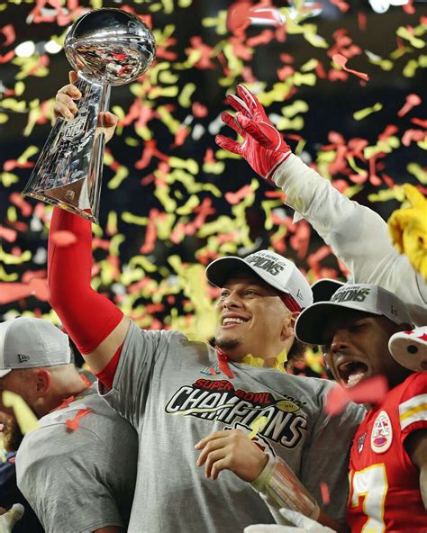 Patrick Mahomes - Chiefs, Holding 2019 Super Bowl Trophy - 8x10 Color ...