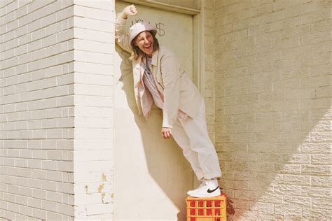 Do What Makes You Happy: Inside Alice Ivy's joyful electronic
