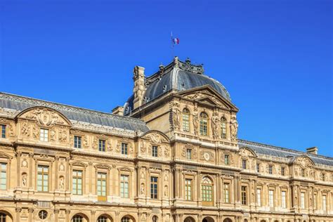 Der Louvre Tour für kleine Gruppen mit Skip the Line Zugang GetYourGuide