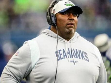 Clint Hurtt confident the Seahawks defense will be much improved this ...