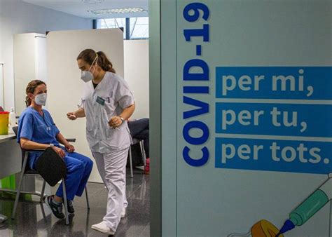 Baleares Exigir A Los Sanitarios Sin Vacunar Que Se Hagan Tres Pruebas