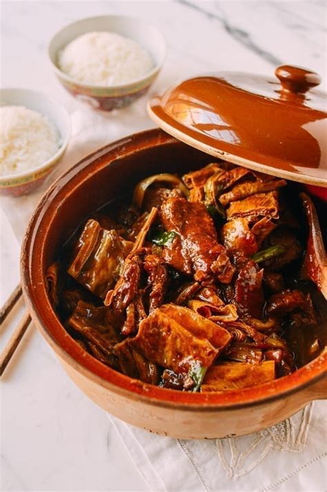 Pork Rib Stew With Foo Jook And Chee Hou Sauce The Woks Of Life