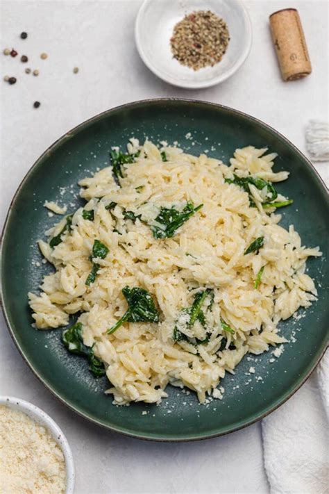 Parmesan And Spinach Orzo Easy Weeknight Orzo Pasta Recipe