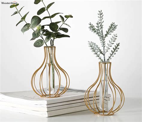 Buy Pot Shape Metal Wire Glass Tube Vase Golden Online In India At Best Price Modern Flower