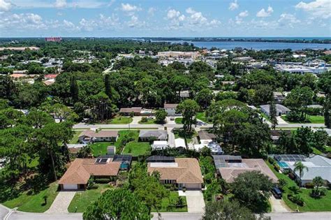 Gulf Gate Pines Homes For Sale Real Estate Sarasota Fl