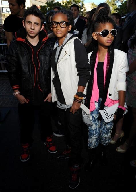 Photo Moises Arias Accompagn De Jaden Et Willow Smith Les Enfants