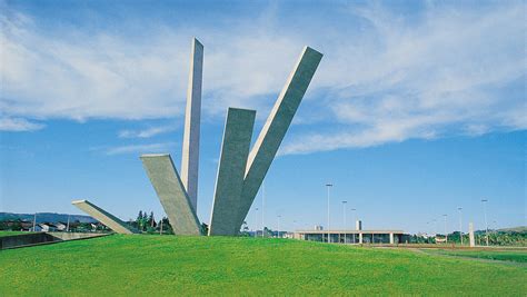 Manoel Coelho Arquitetura Design Cidade de Criciúma Monumento